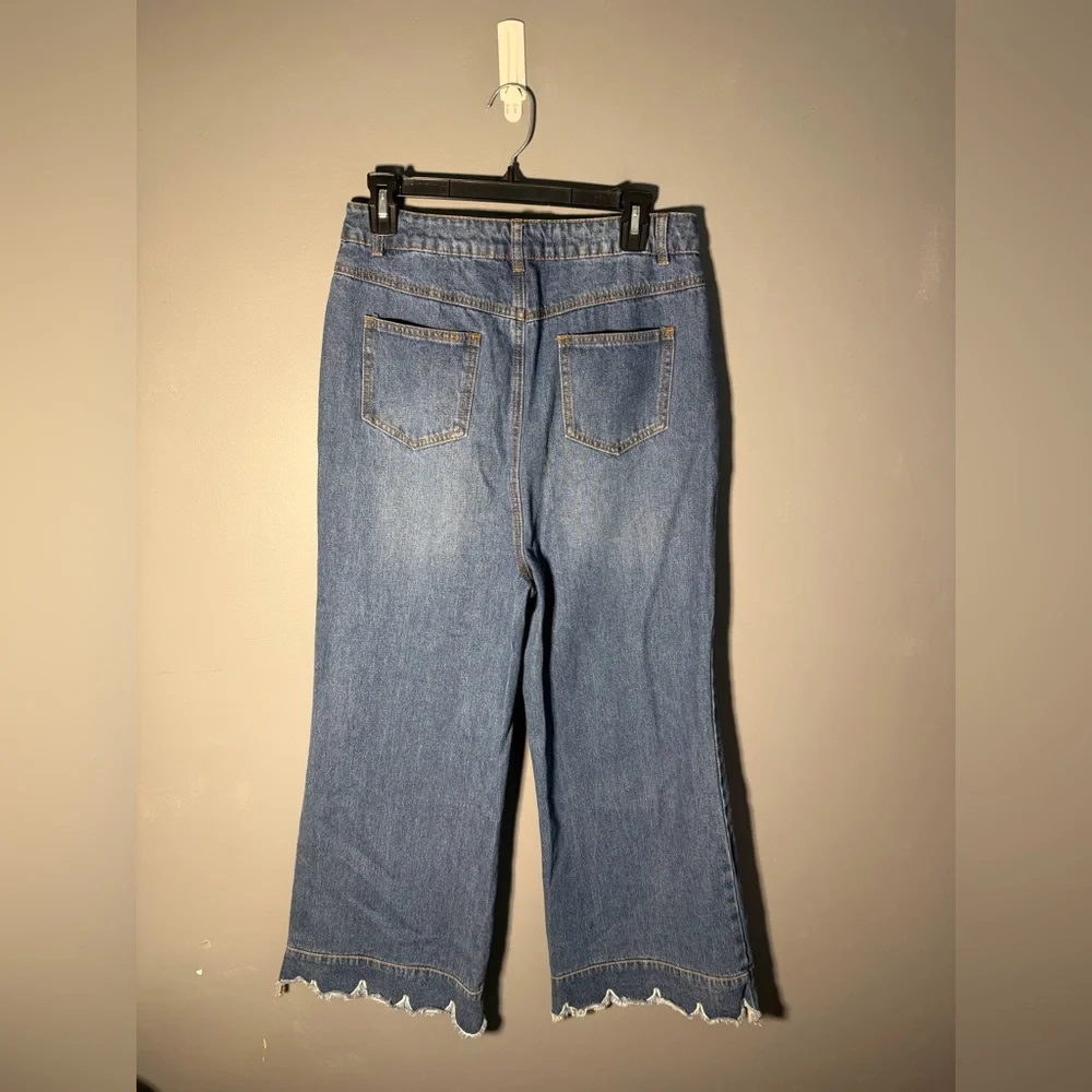 English Factory High Waist Wide Leg Scallop Hem Jeans Size Large - Picture 5 of 6
